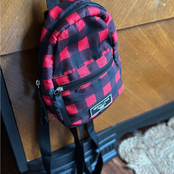 buffalo plaid mini backpack Day Pack Anchor Soft to the touch BEARPAW Black White Plaid Mini